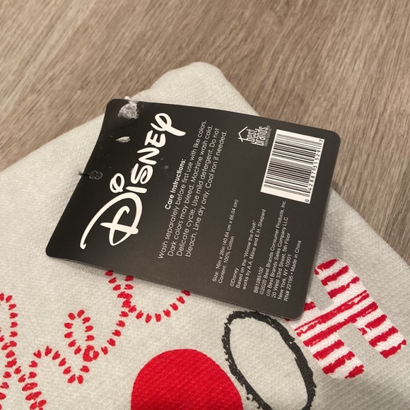 NWT Disney Hello Pooh Set of 2 Kitchen Towels - Picture 4 of 4